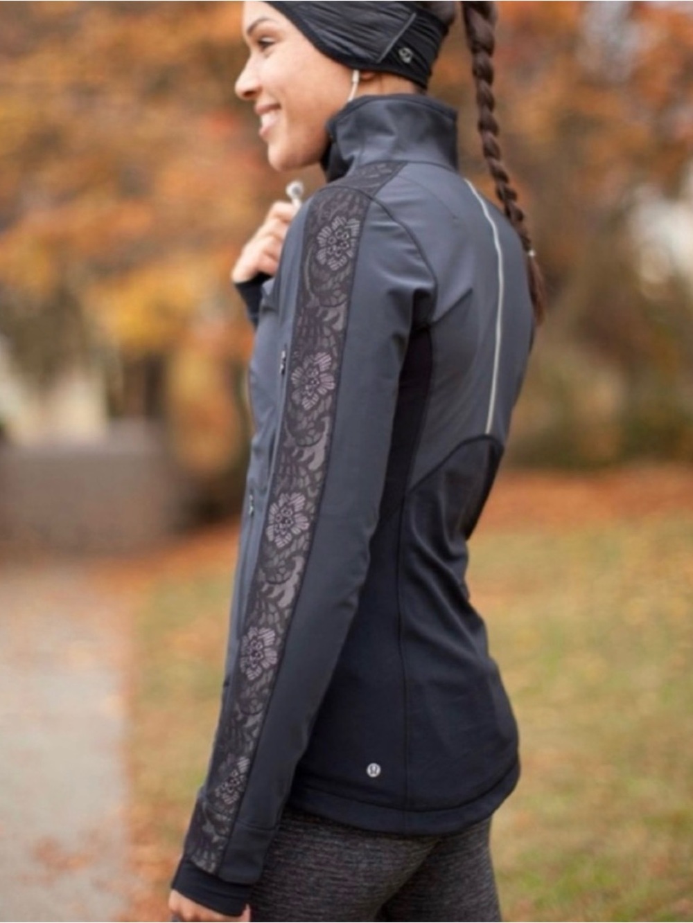 Lululemon Run: Draft Dodger Jacket with Black Floral-Trim